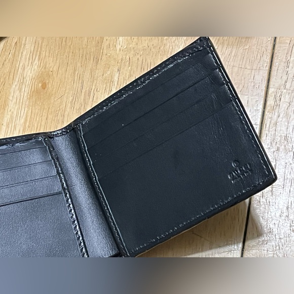 GUCCI BIFOLD WALLET - Picture 14 of 14